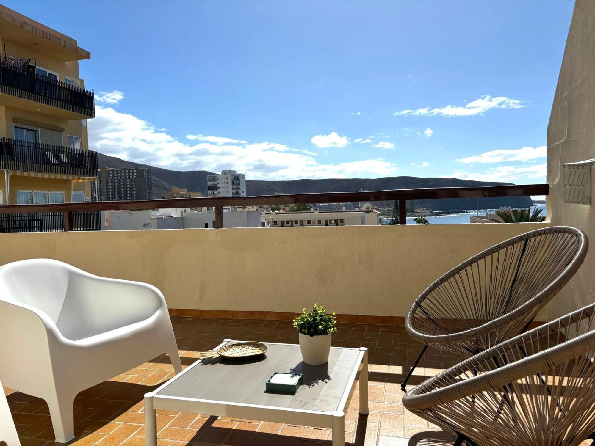 Seaview Apartment - Los Cristianos Los Cristianos  Esterno foto